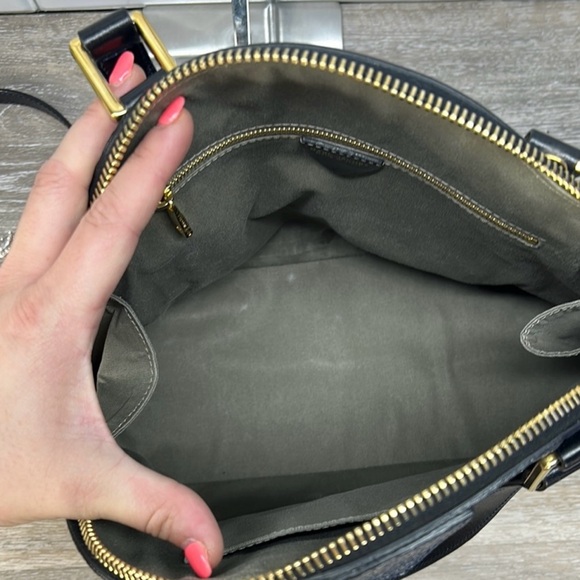 Marc Jacob’s Sutton Dome Leather Satchel - Picture 5 of 9